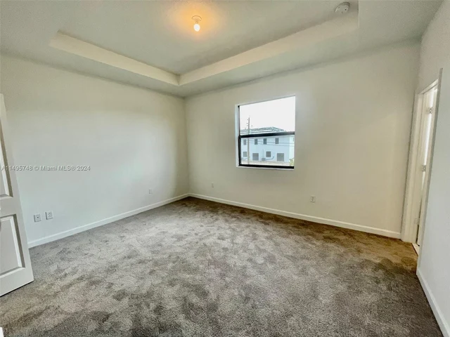 28629 SW 132nd Ct, Miami FL 33033