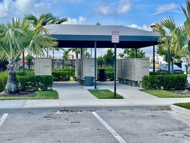 28629 SW 132nd Ct, Miami FL 33033