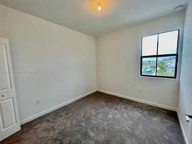 28629 SW 132nd Ct, Miami FL 33033