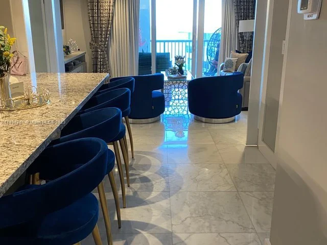 5401 Collins Ave # 526, Miami Beach FL 33140