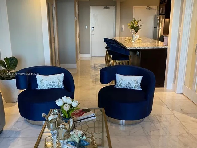 5401 Collins Ave # 526, Miami Beach FL 33140