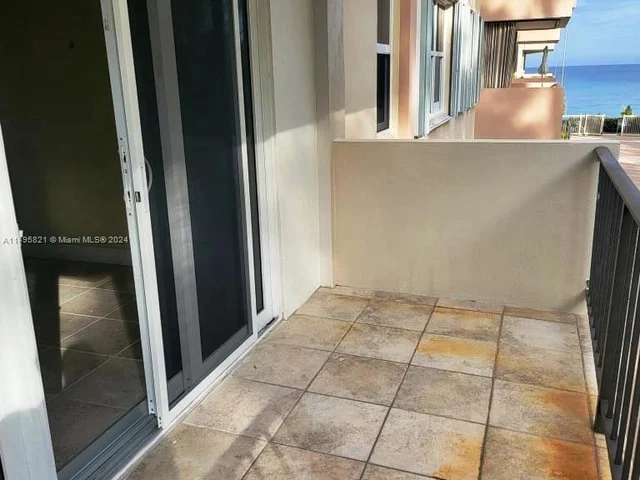 1147 Hillsboro Mile # 208, Hillsboro Beach FL 33062