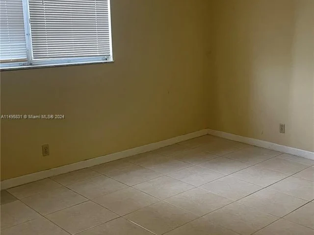 408 NW 68th Ave # 205, Plantation FL 33317