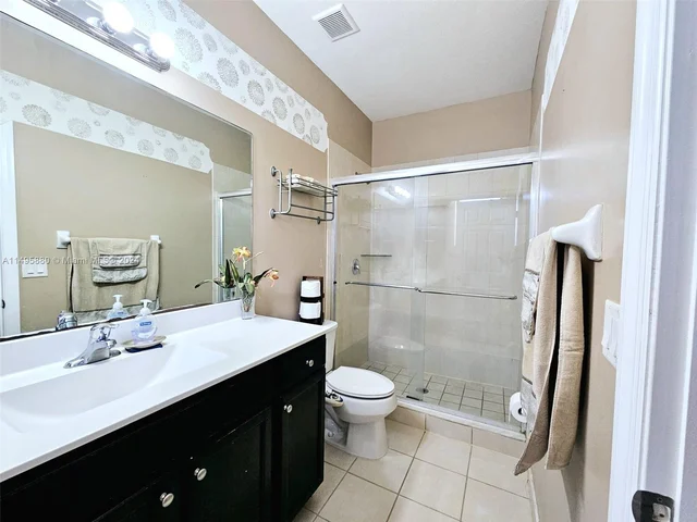 11477 SW 250th St, Homestead FL 33032