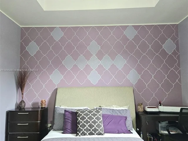 11477 SW 250th St, Homestead FL 33032