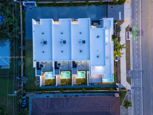 1220-6 NE 15th Ave # 4, Fort Lauderdale FL 33304