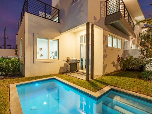 1220-6 NE 15th Ave # 4, Fort Lauderdale FL 33304