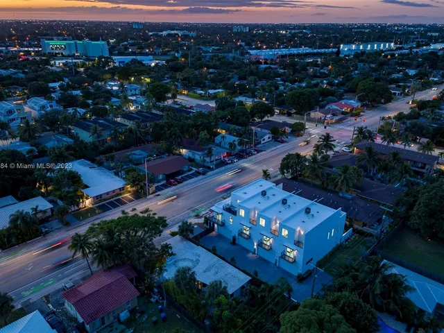 1220-6 NE 15th Ave # 4, Fort Lauderdale FL 33304