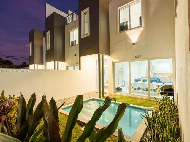 1220-6 NE 15th Ave # 4, Fort Lauderdale FL 33304