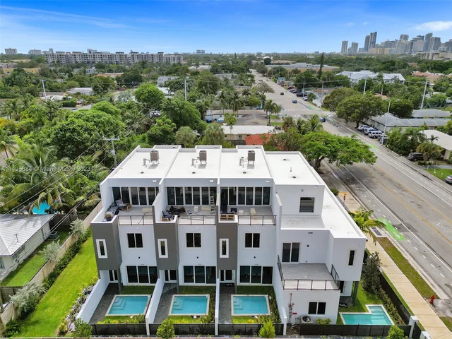 1220-6 NE 15th Ave # 4, Fort Lauderdale FL 33304