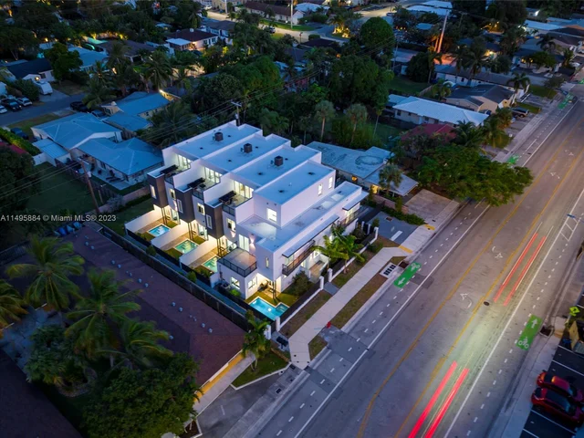 1220-6 NE 15th Ave # 4, Fort Lauderdale FL 33304