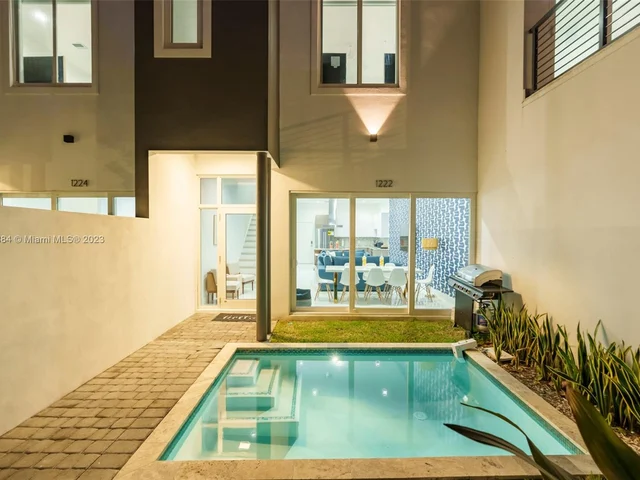 1220-6 NE 15th Ave # 4, Fort Lauderdale FL 33304