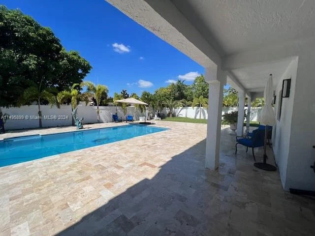 15370 SW 152nd Ave, Miami FL 33187