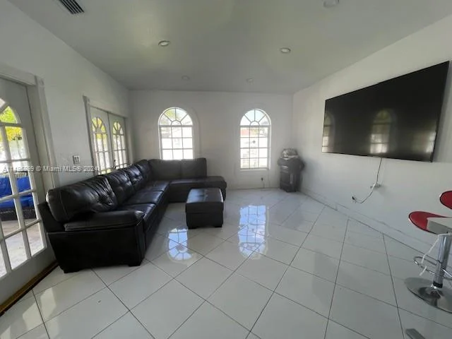 15370 SW 152nd Ave, Miami FL 33187