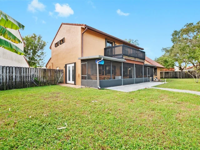 2685 Bass Way, Cooper City FL 33026