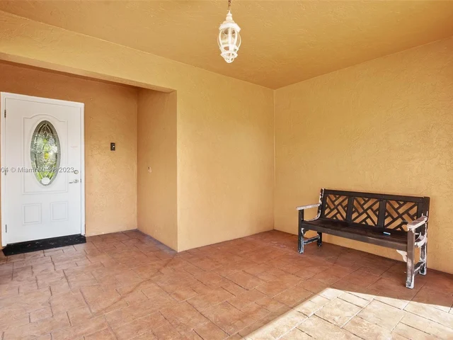 2685 Bass Way, Cooper City FL 33026