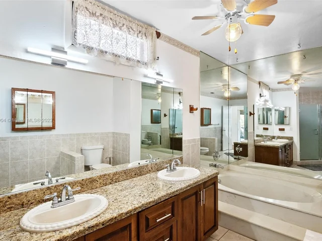 2685 Bass Way, Cooper City FL 33026