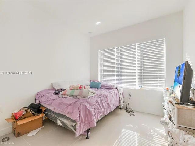 25616 SW 143rd Path # 25616, Homestead FL 33032