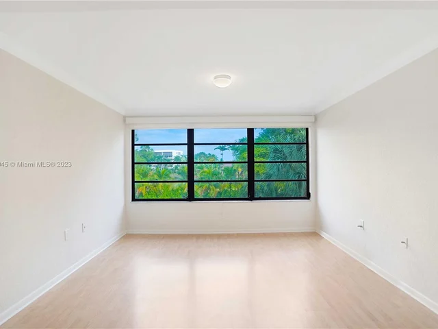 6121 Balboa Cir # 301, Boca Raton FL 33433