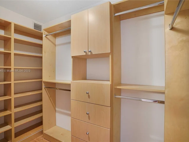 6121 Balboa Cir # 301, Boca Raton FL 33433