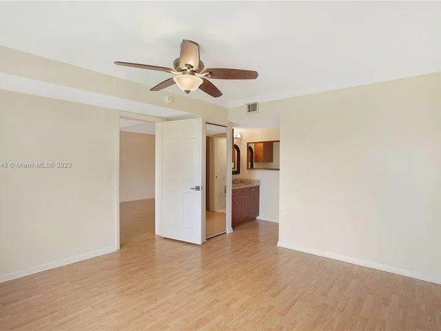 6121 Balboa Cir # 301, Boca Raton FL 33433