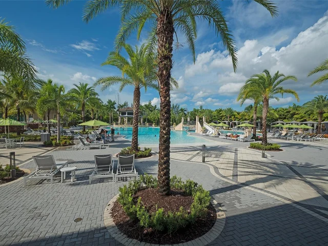 7925 NW 105th ct # 7925, Miami FL 33178