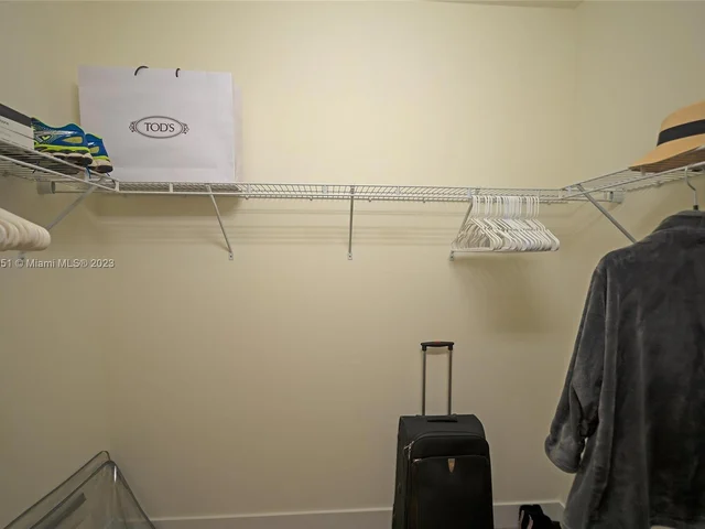 7925 NW 105th ct # 7925, Miami FL 33178