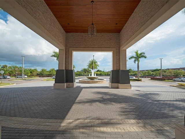 7925 NW 105th ct # 7925, Miami FL 33178