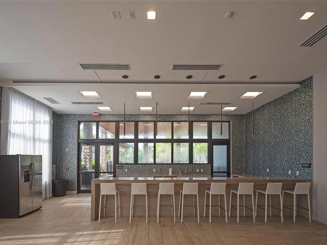 7925 NW 105th ct # 7925, Miami FL 33178