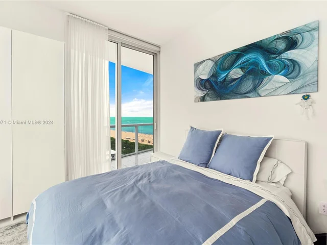 50 S Pointe Dr # 1706, Miami Beach FL 33139