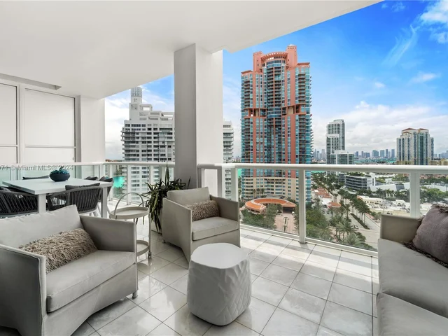 50 S Pointe Dr # 1706, Miami Beach FL 33139