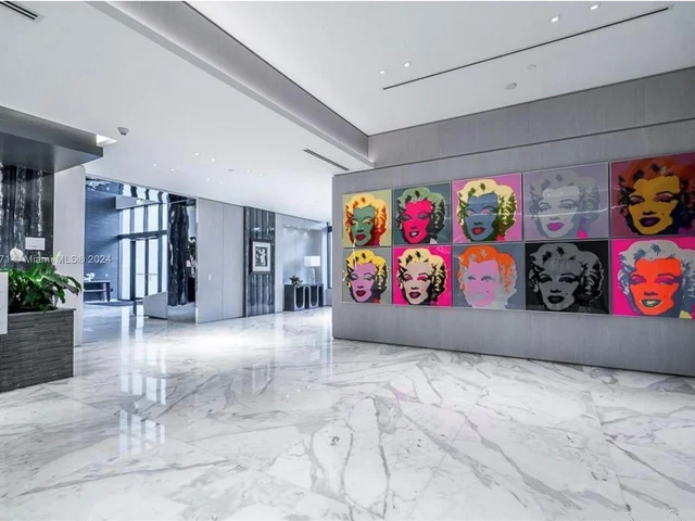 50 S Pointe Dr # 1706, Miami Beach FL 33139