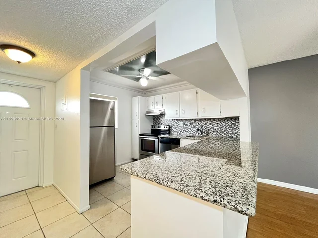 8330 Sands Point Blvd # N307, Tamarac FL 33321