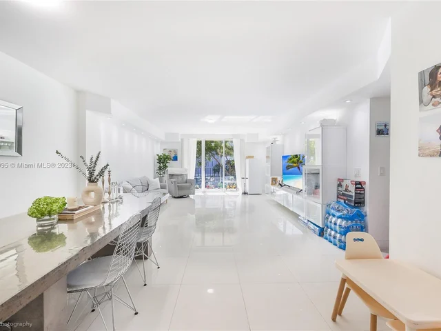 1001 91st St # 303, Bay Harbor Islands FL 33154