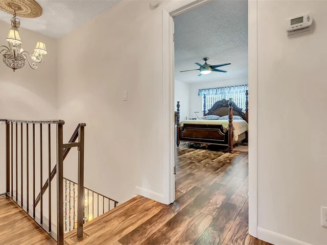 7175 Nova Dr # 405, Davie FL 33317