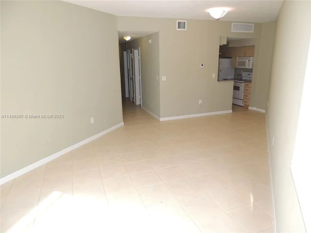 1185 Marseille Dr # 102, Miami Beach FL 33141