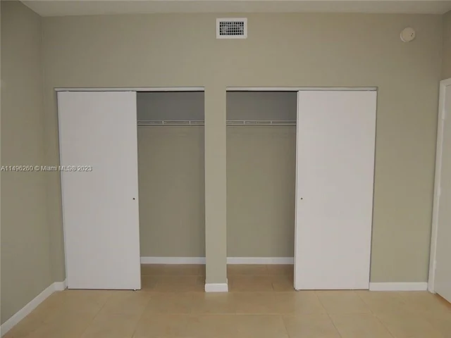 1185 Marseille Dr # 102, Miami Beach FL 33141