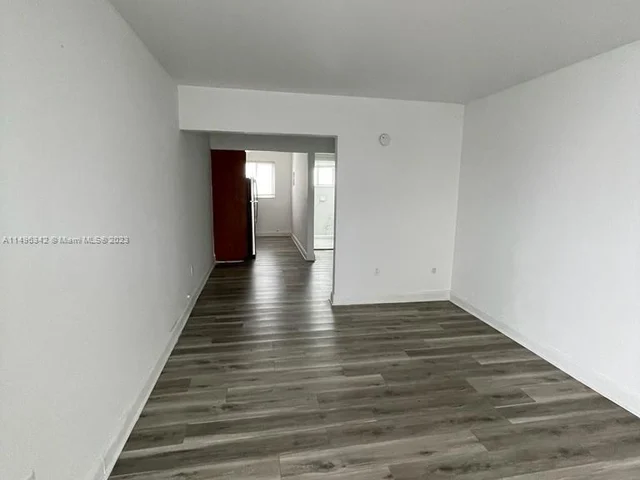 7330 Harding Ave # 8, Miami Beach FL 33141