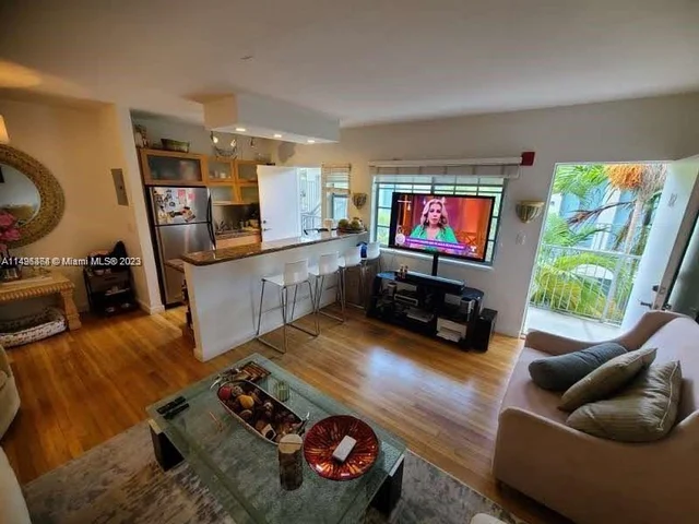 1220 Alton Rd # 202, Miami Beach FL 33139