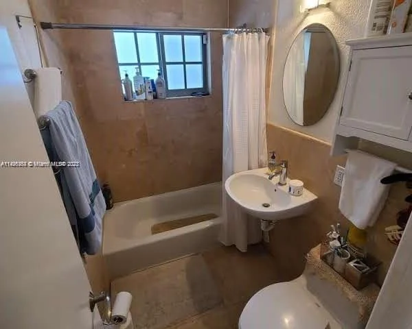 1220 Alton Rd # 202, Miami Beach FL 33139