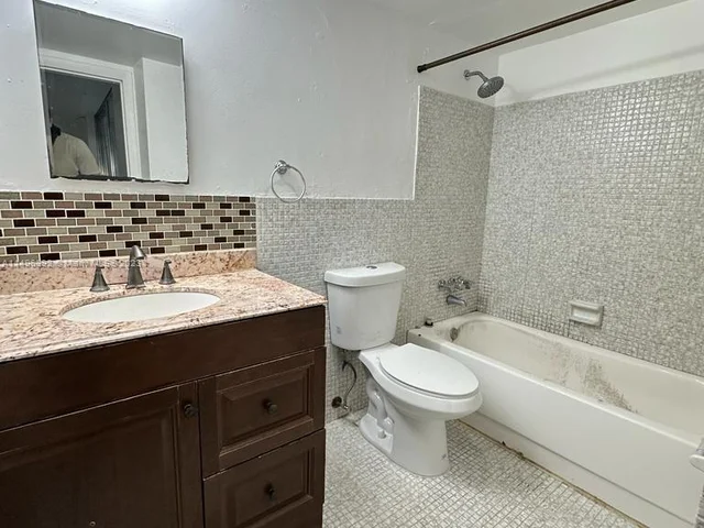 1475 NE 125th Ter # B, North Miami FL 33161