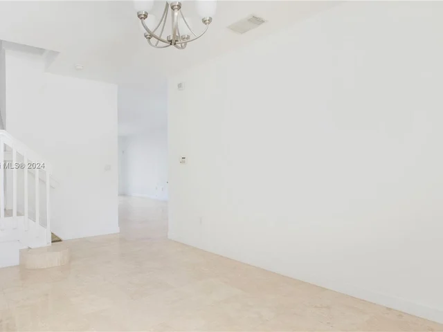 7508 NW 107th Pl # 7508, Doral FL 33178