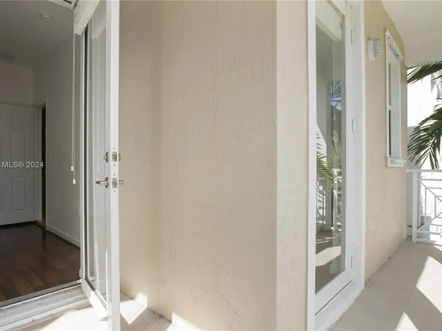 7508 NW 107th Pl # 7508, Doral FL 33178