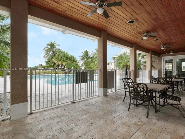 7508 NW 107th Pl # 7508, Doral FL 33178