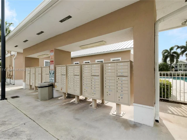 7508 NW 107th Pl # 7508, Doral FL 33178