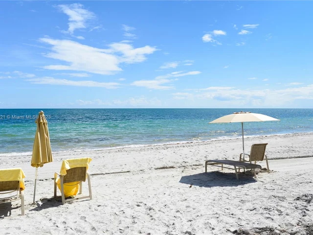 1121 Crandon Blvd # D1206, Key Biscayne FL 33149