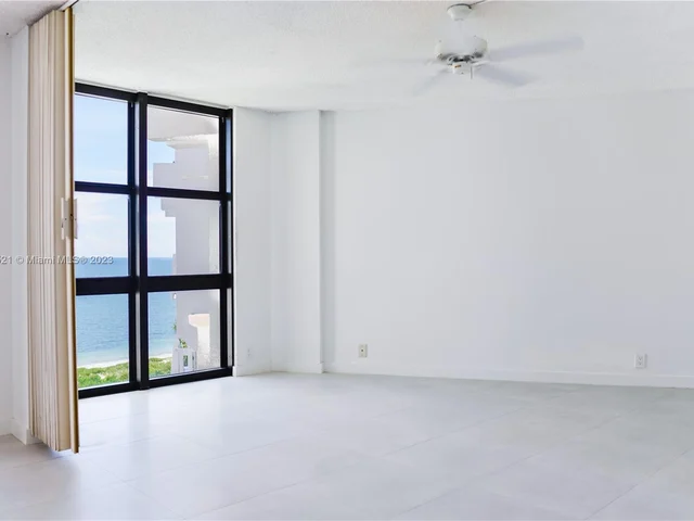 1121 Crandon Blvd # D1206, Key Biscayne FL 33149