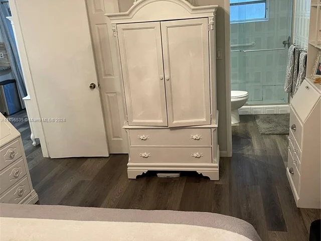 609 NE 13th Ave # 101, Fort Lauderdale FL 33304