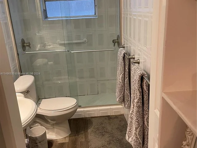 609 NE 13th Ave # 101, Fort Lauderdale FL 33304