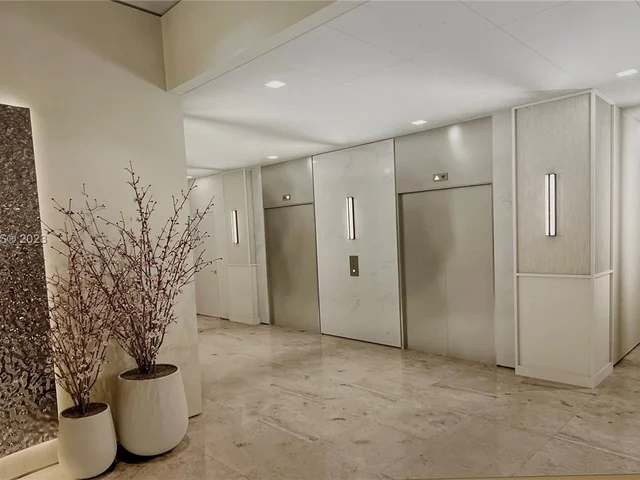 19380 Collins Ave # 719, Sunny Isles Beach FL 33160